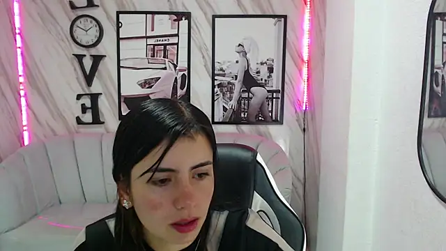 Snapshot of _samantha_b chatting on January 27, 12:48 pm samantha b online show from January 27, 12:48 pm