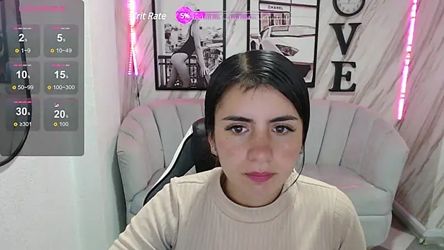 Snapshot of _samantha_b chatting on February 19, 12:44 pm samantha b online show from February 19, 12:44 pm