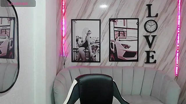 Snapshot of _samantha_b chatting on March 7, 12:56 pm samantha b online show from March 7, 12:56 pm