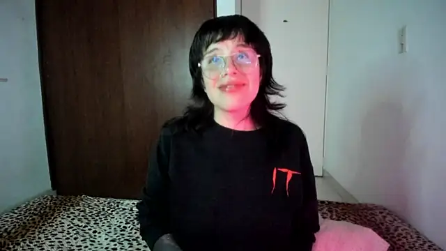 Snapshot of Lucyfx666 chatting on September 30, 5:23 am Lucyfx666 online show from September 30, 5:23 am