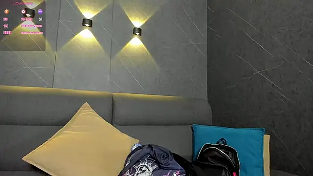 morganlake  online show from March 11, 3:37 am