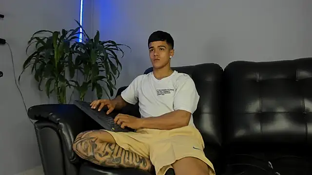 Rob saenz  online show from September 24, 3:48 pm