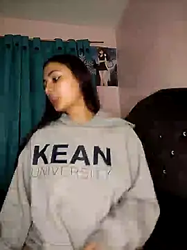 Snapshot of Nahiara_velez chatting on February 13, 5:58 am Nahiara velez online show from February 13, 5:58 am