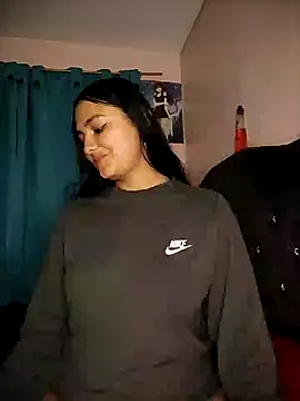 Snapshot of Nahiara_velez chatting on February 26, 2:26 am Nahiara velez online show from February 26, 2:26 am