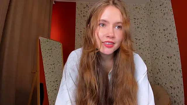 MaryannSoftt online show from September 18, 3:25 pm