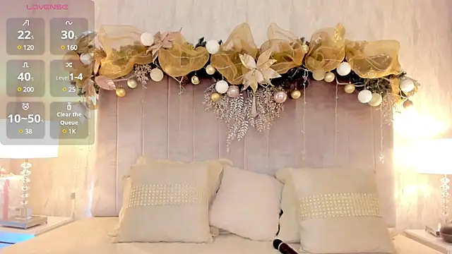 ashlyestone online show from December 29, 3:44 am