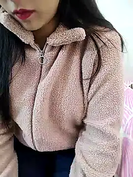 Snapshot of Diya_Chopra chatting on January 3, 9:47 am Diya Chopra online show from January 3, 9:47 am