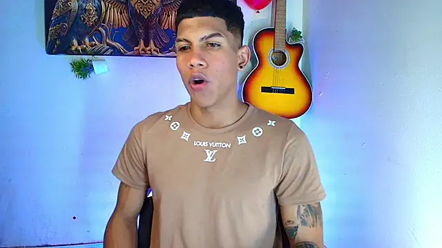 Damian latinxxx online show from February 15, 9:16 am