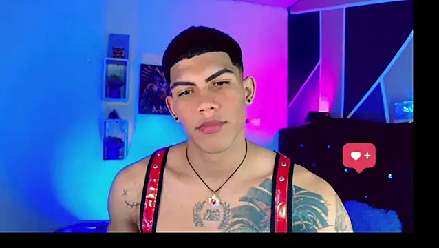 Damian latinxxx online show from March 18, 4:37 am