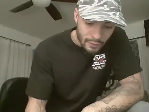 Snapshot of JohnnyDeep187 chatting on January 8, 7:45 am JohnnyDeep187 online show from January 8, 7:45 am