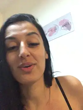 Snapshot of Catmila94 chatting on May 16, 3:14 am Catmila94 online show from May 16, 3:14 am