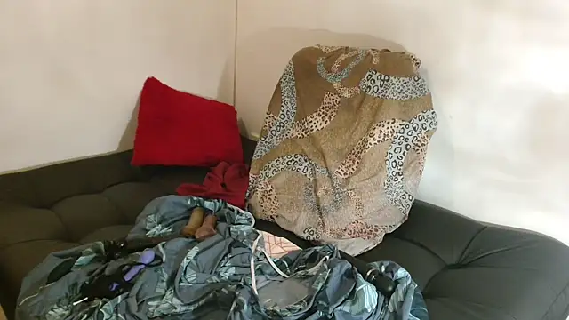 Cataleyaloca online show from February 25, 10:50 pm