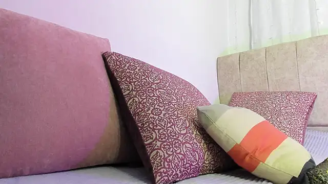 Zara dulce online show from January 31, 1:12 pm