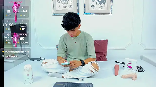 Snapshot of Santy_carrington chatting on January 8, 12:38 am Santy carrington online show from January 8, 12:38 am