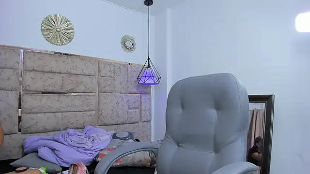 Snapshot of that_temptation chatting on March 6, 6:26 pm that temptation online show from March 6, 6:26 pm