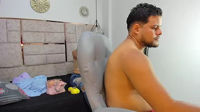 Snapshot of that_temptation chatting on March 13, 6:34 pm that temptation online show from March 13, 6:34 pm