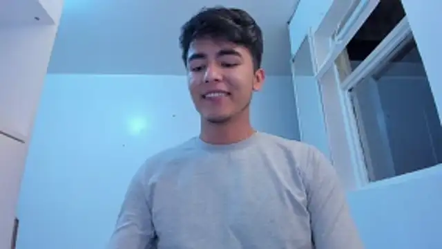Snapshot of shawn__sanderson1 chatting on November 7, 10:43 pm shawn sanderson1 online show from November 7, 10:43 pm