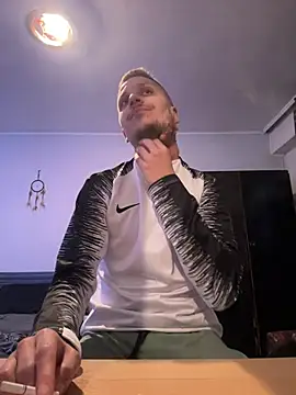 BWC69 69 69 online show from December 28, 3:04 pm