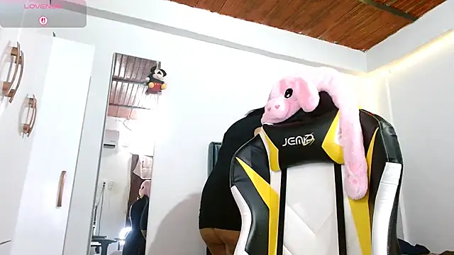 Cute ash online show from December 17, 3:12 am