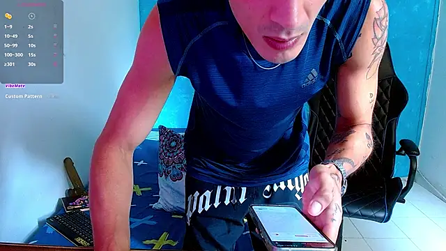 bray hotboy777 online show from March 2, 3:59 pm