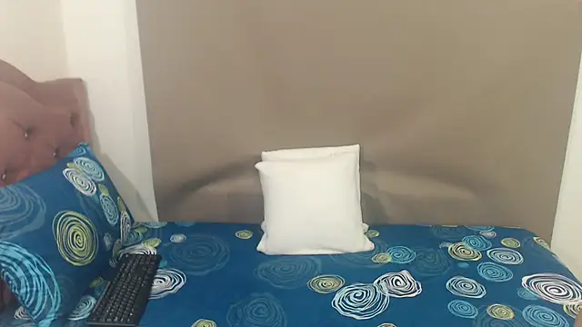 kimberlyjamexxx online show from February 25, 4:11 am