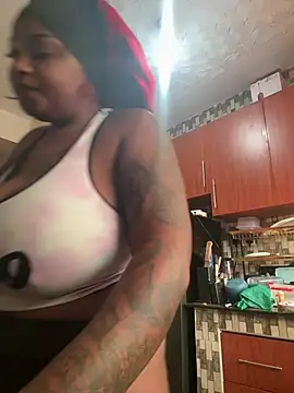 Snapshot of Savage_baby chatting on July 22, 1:25 pm Savage baby online show from July 22, 1:25 pm