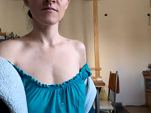 Snapshot of Milky_hairy_mommy chatting on March 20, 6:52 am Milky hairy mommy online show from March 20, 6:52 am