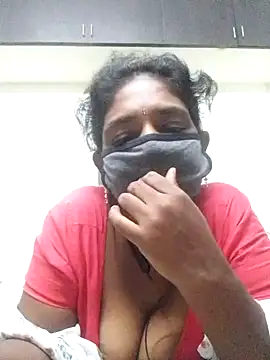 Snapshot of Tamil--Rani chatting on December 17, 12:11 pm Tamil--Rani online show from December 17, 12:11 pm