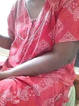 Snapshot of Tamil--Rani chatting on January 10, 7:43 pm Tamil--Rani online show from January 10, 7:43 pm