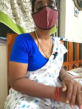 Snapshot of Tamil--Rani chatting on January 26, 7:09 pm Tamil--Rani online show from January 26, 7:09 pm