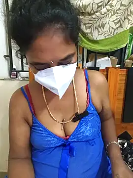 Snapshot of Tamil--Rani chatting on February 2, 9:34 pm Tamil--Rani online show from February 2, 9:34 pm