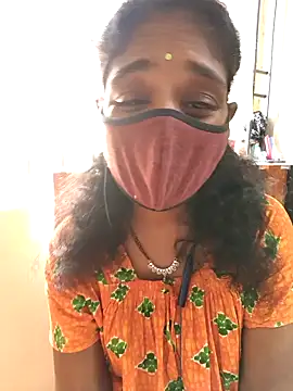 Snapshot of Tamil--Rani chatting on February 13, 8:27 am Tamil--Rani online show from February 13, 8:27 am