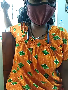 Snapshot of Tamil--Rani chatting on February 13, 11:28 am Tamil--Rani online show from February 13, 11:28 am