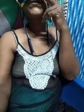 Snapshot of Tamil--Rani chatting on March 13, 12:35 pm Tamil--Rani online show from March 13, 12:35 pm