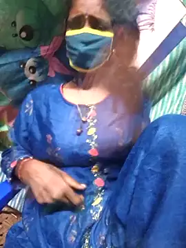 Snapshot of Tamil--Rani chatting on September 13, 3:34 pm Tamil--Rani online show from September 13, 3:34 pm