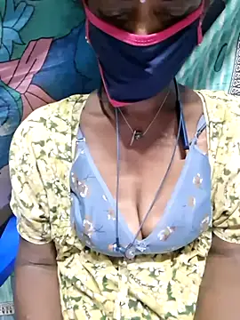 Snapshot of Tamil--Rani chatting on October 13, 3:12 pm Tamil--Rani online show from October 13, 3:12 pm