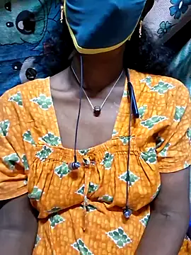 Snapshot of Tamil--Rani chatting on October 18, 2:18 pm Tamil--Rani online show from October 18, 2:18 pm