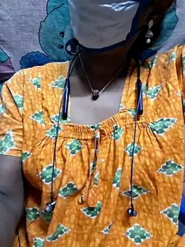 Snapshot of Tamil--Rani chatting on November 11, 2:39 pm Tamil--Rani online show from November 11, 2:39 pm