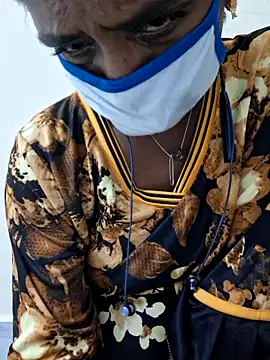 Snapshot of Tamil--Rani chatting on December 2, 2:12 pm Tamil--Rani online show from December 2, 2:12 pm