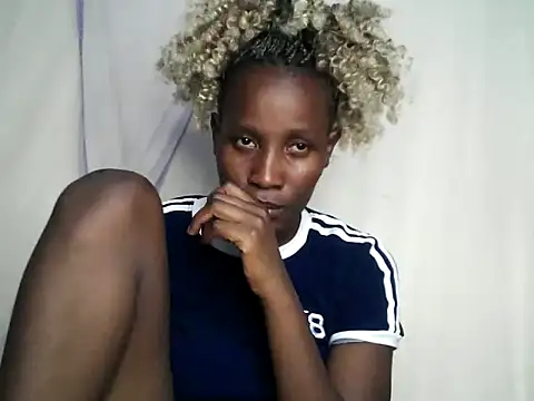 Snapshot of juiccypussy chatting on May 28, 4:26 pm juiccypussy online show from May 28, 4:26 pm
