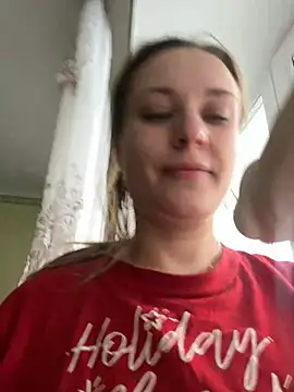 Snapshot of OlgaBuzzz chatting on December 8, 5:50 am OlgaBuzzz online show from December 8, 5:50 am