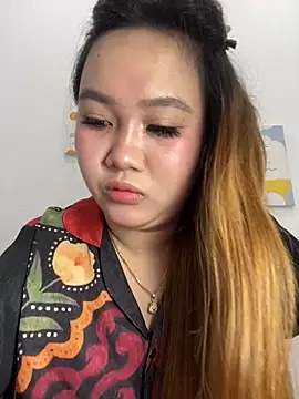 Odette68 online show from October 31, 8:26 am