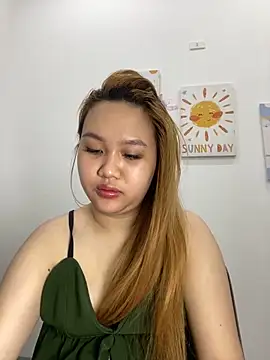 Odette68 online show from March 18, 12:25 am