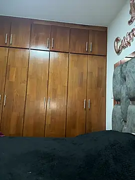 Veronica isaza   online show from January 13, 12:43 pm