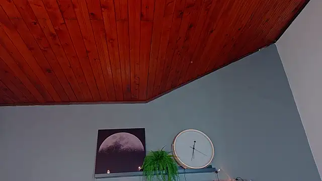 AmbarHills 1 online show from December 3, 11:30 am