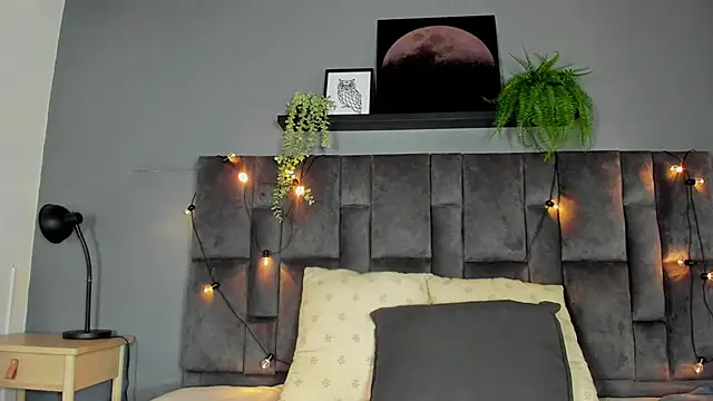 AmbarHills 1 online show from April 10, 11:37 am