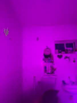 mia foxts online show from November 9, 12:31 am