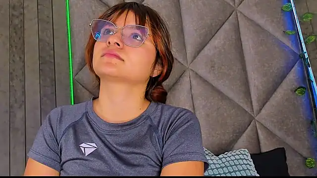 AbbyWathson online show from November 22, 7:35 pm