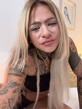 Divina X  online show from October 19, 5:24 pm