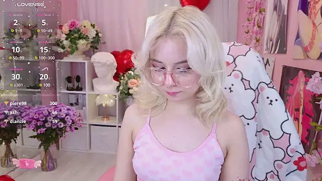 Coconut Mia online show from February 8, 12:06 am